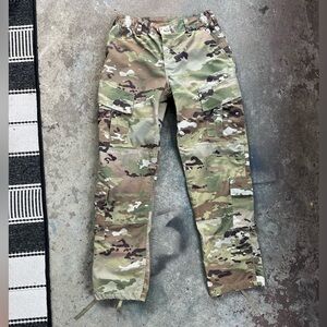 8-Pocket Forest Camouflage Button Fly Cargo Pants